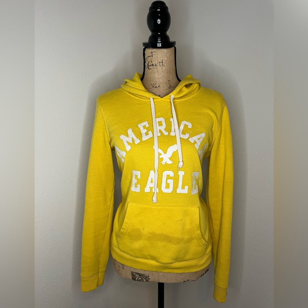American Eagle Womens Yellow Sweater Hoodie